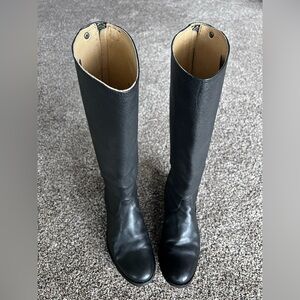 Frye Women's Melissa Button Back Zipper Leather Riding Boot - Size 8